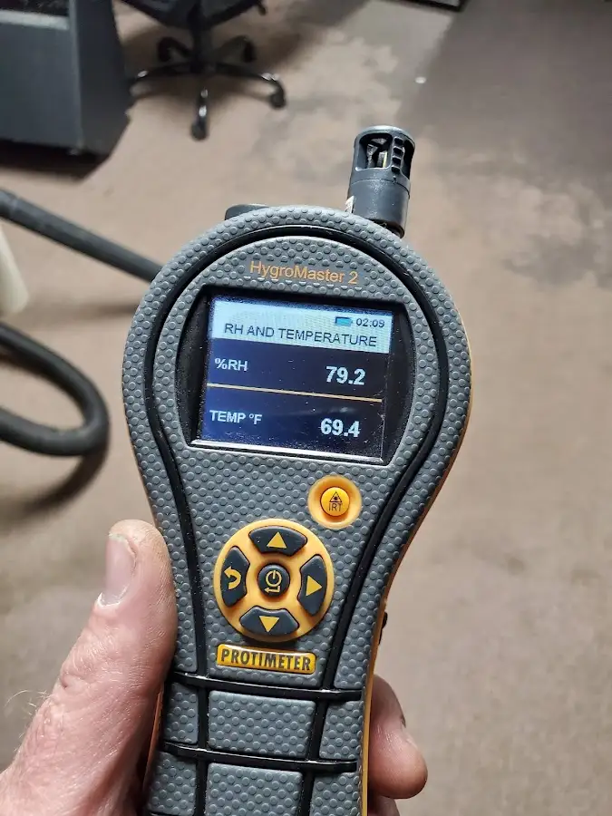 Moisture meter humidity assessment for Mold Remediation & Removal in Bogalusa